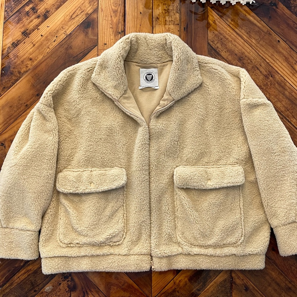 Urban outfitters teddy jacket new without tags